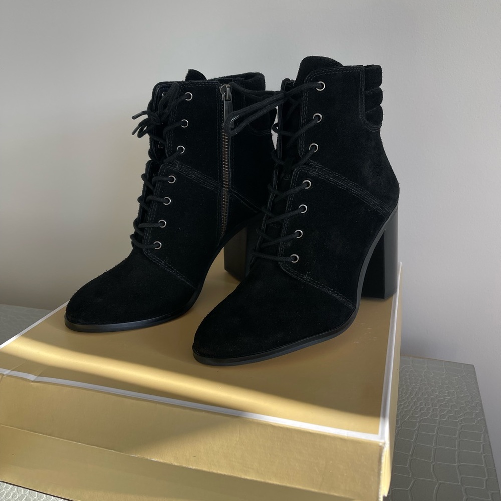 BRAND NEW Michael Kors Booties